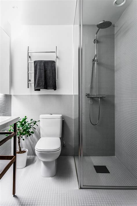 Nagpasarap sa Banyo si Bebegirl .